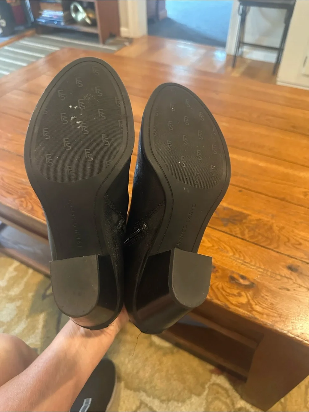 Title: Franco Sarto Diana Dual Zip Leather Ankle Booties Black Size 10